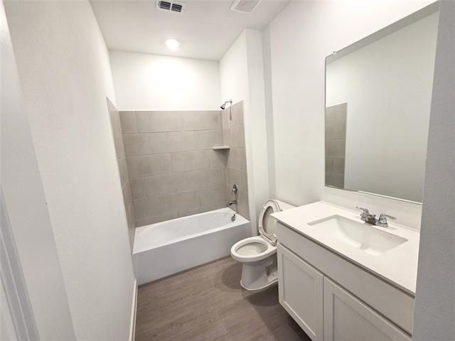 Building Photo - 925 Calley Pear Trl