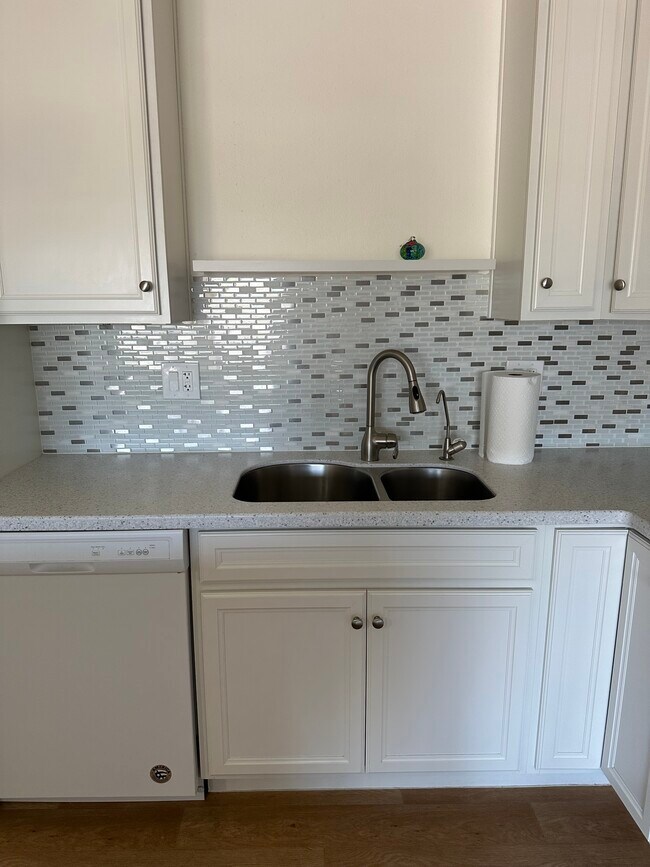 cocina - 425 S Parkcrest