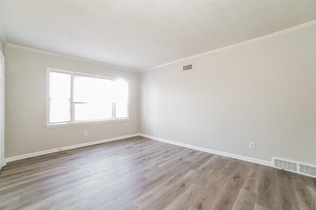 Foto del edificio - 3714 Bedford Ln