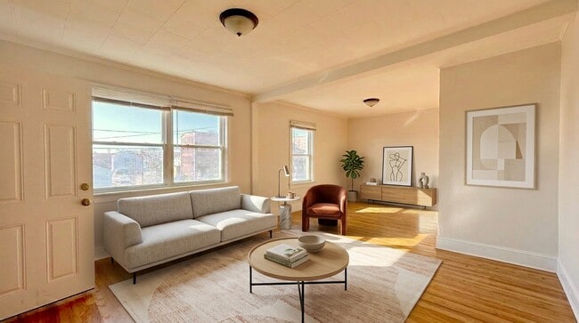 Building Photo - 45 Slater St