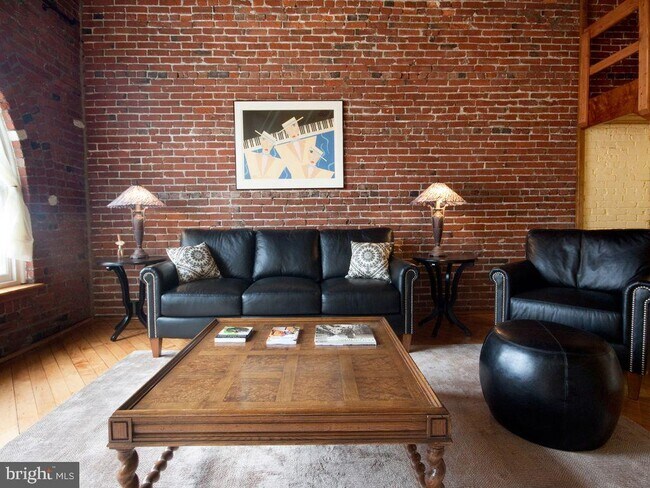 Foto del edificio - 122-24 Chestnut St
