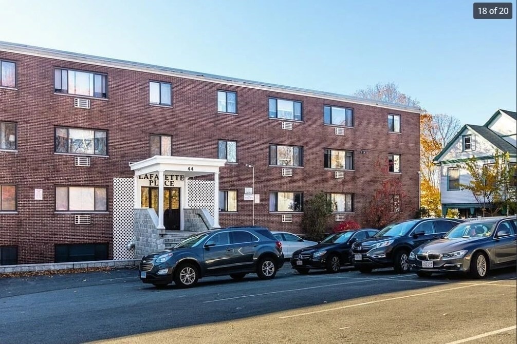 Primary Photo - 44 Lafayette Ave