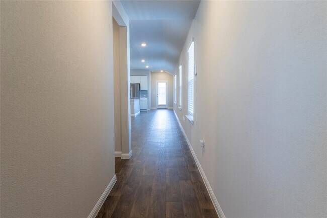 Building Photo - 121 Mariners Landing