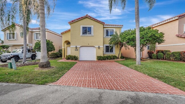 Foto del edificio - 1044 SE 6th Ct