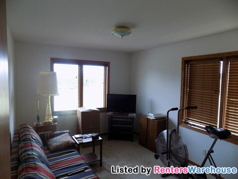 Foto del edificio - W3168 40th Ave