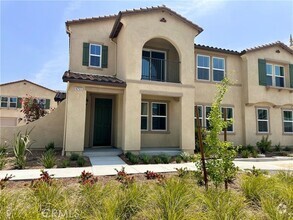 Building Photo - 4255 S Hermosa Paseo