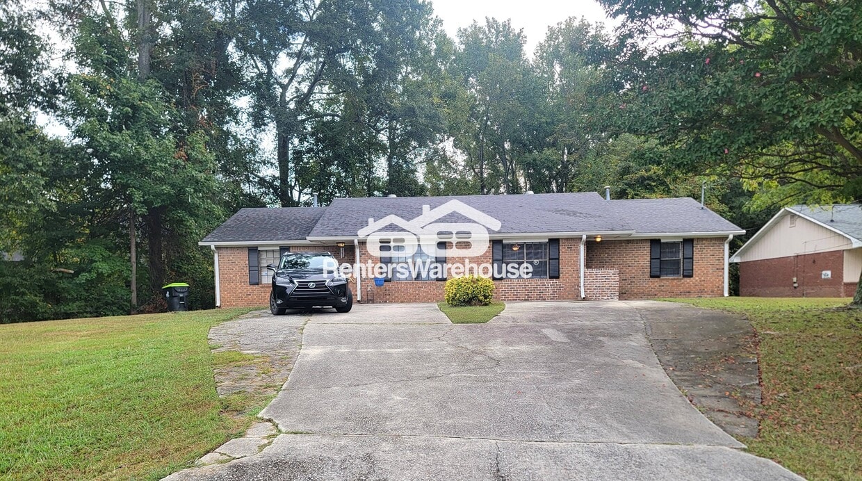 Primary Photo - 270 S Jeff Davis Dr