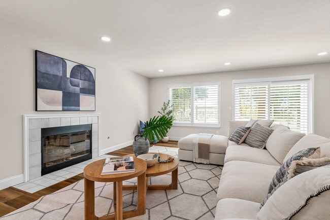 Foto del edificio - 4020 Westminster Pl