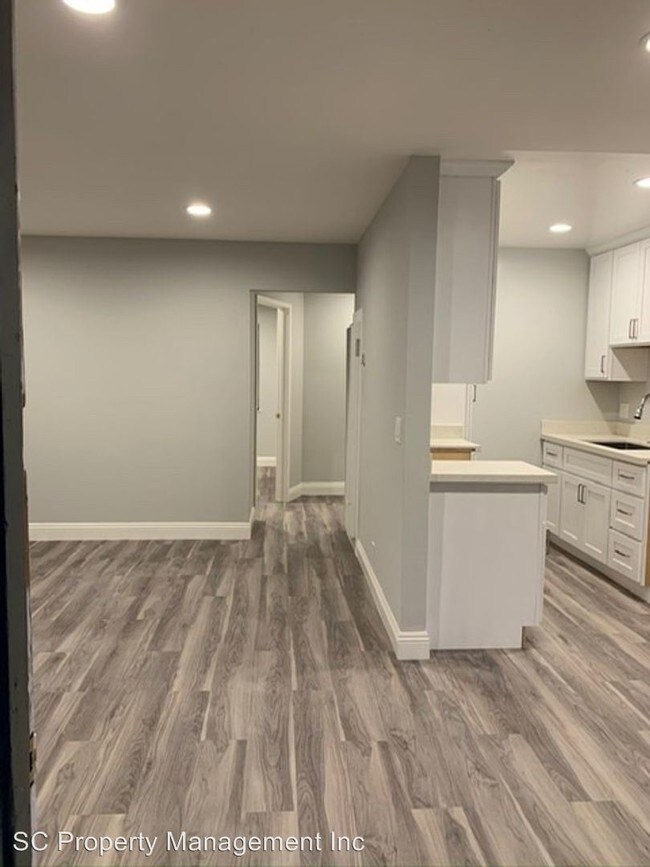 Foto del edificio - 33 E 40th Ave