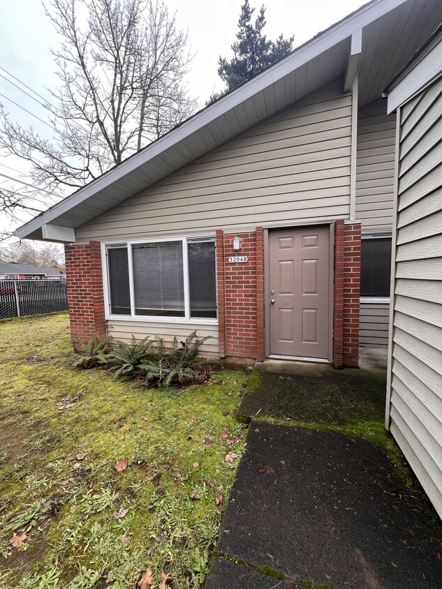 Primary Photo - 3204 NE Stapleton Rd