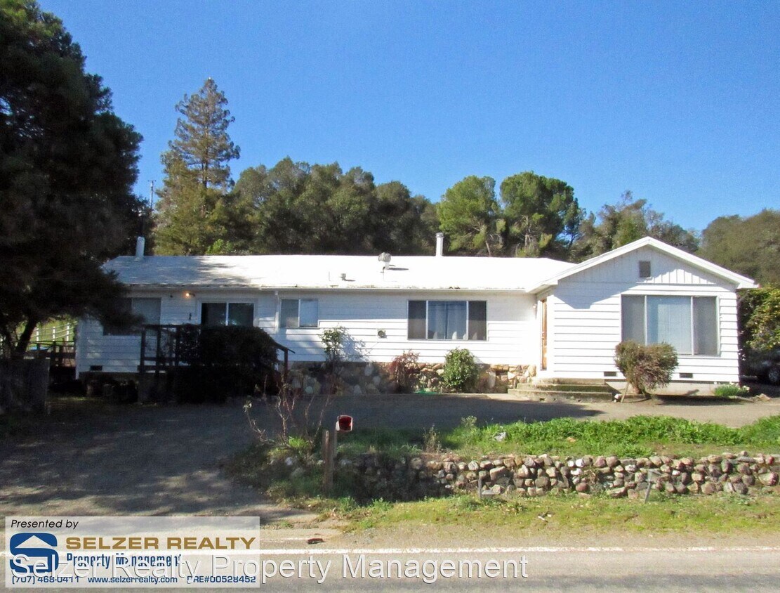 Primary Photo - 3 br, 2 bath House - 5900 Central Ave.