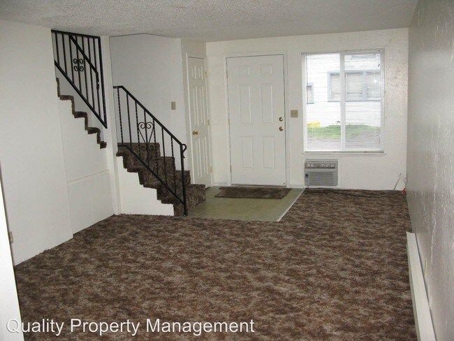 Foto del edificio - 854 E 9th St