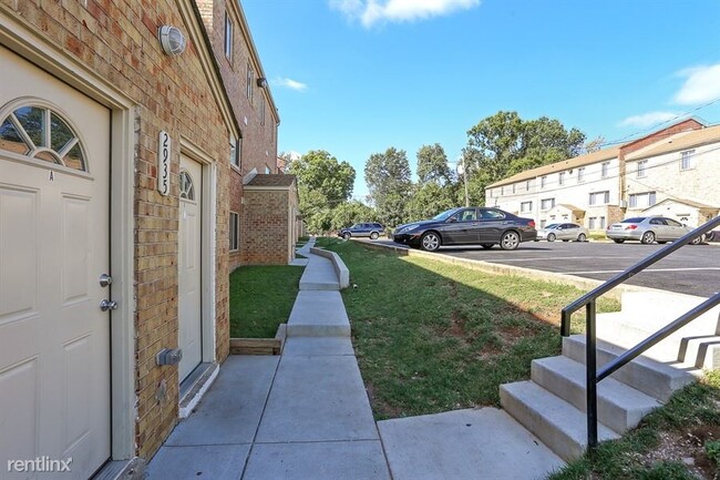 Building Photo - 2908 Garrison Blvd