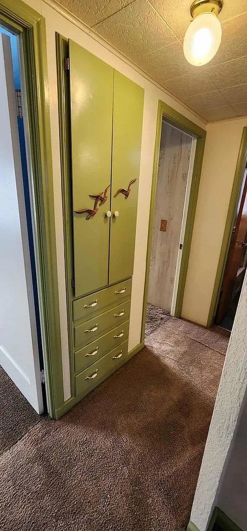 Building Photo - Quaint, single family home close to ISU