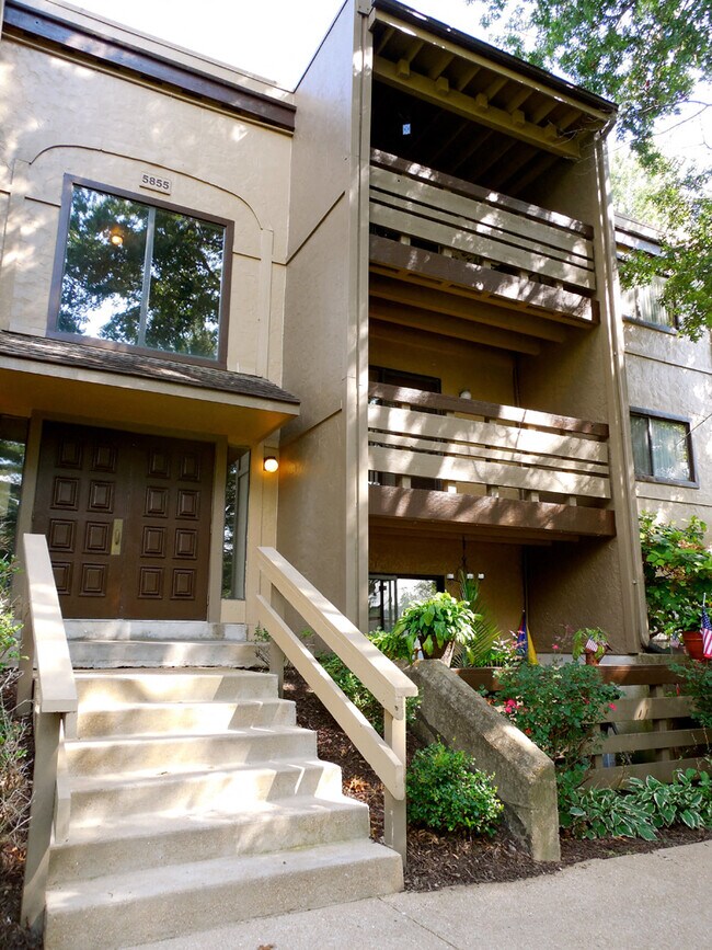 Suson Pines Apartments St. Louis, MO