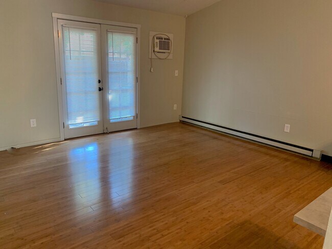 Building Photo - 3640 SE 86th Ave