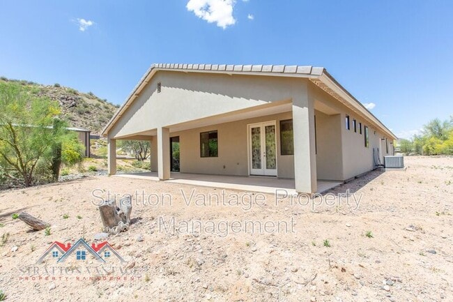 Building Photo - 8939 E Princess Dr