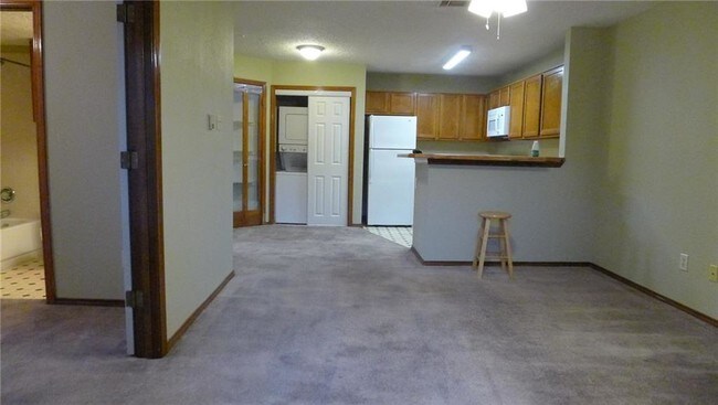 Foto del edificio - 6108 Abrams Rd