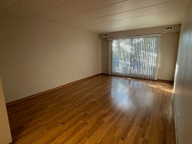 Building Photo - 4535 Rumsey Ave