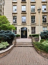 Building Photo - 88 Charles St E