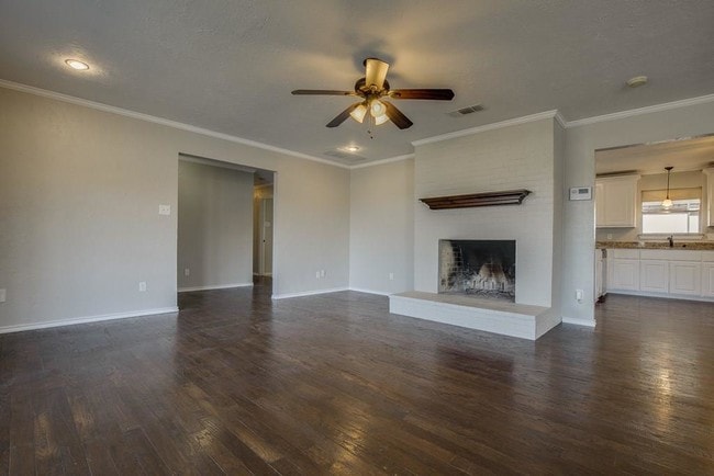 Building Photo - 1408 Ridge Rd