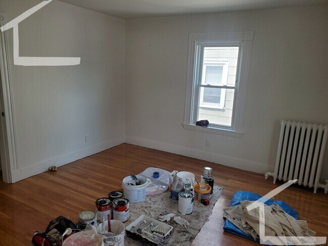 Building Photo - 27 Winship St