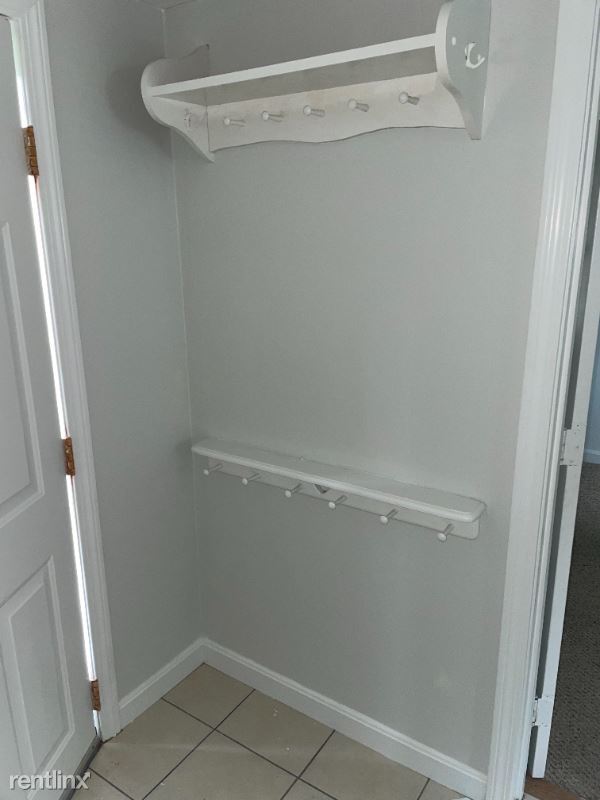 Foto del edificio - 1 br, 1 bath Condo - 376 Route 6a 12 Unit 12