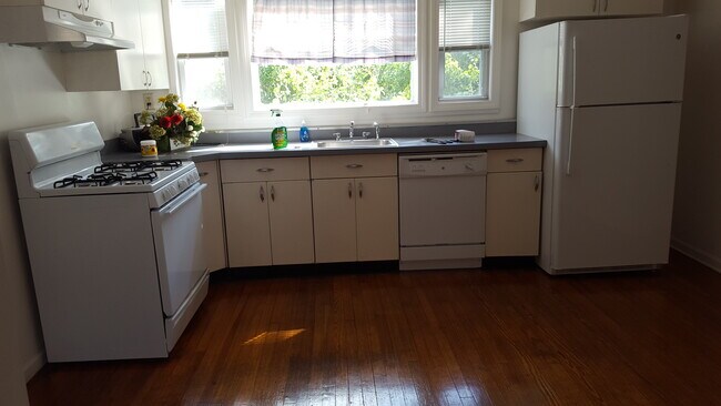 Foto del edificio - 1781 State St