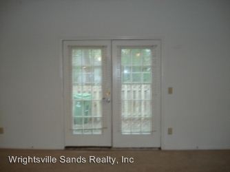 Building Photo - 137 Lullwater Dr