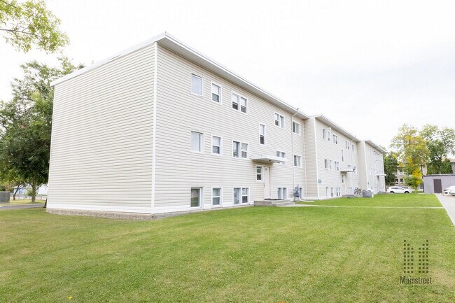 Photo du bâtiment - Pride Apartments