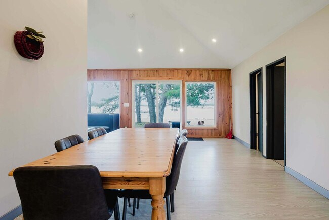 Building Photo - 80 Sand Bay Rd