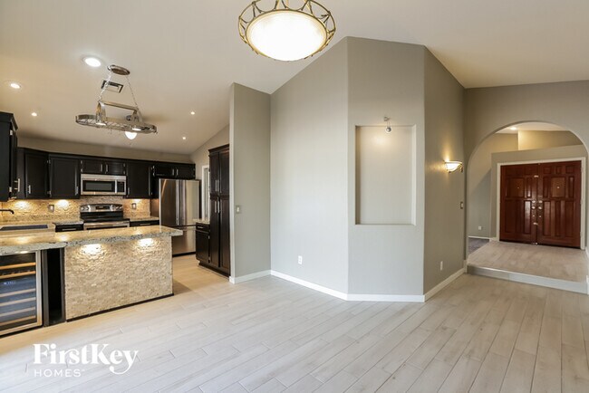 Foto del edificio - 2994 N Benson Ln