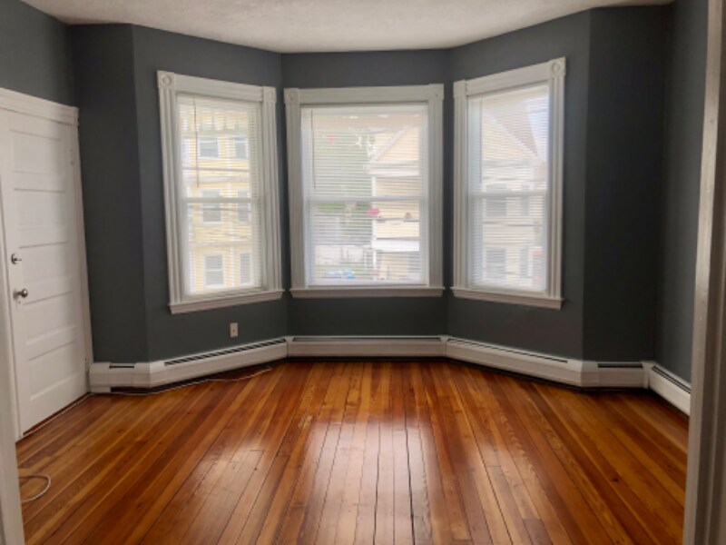 208 Nash Rd Unit 2nd Floor, New Bedford, MA 02746 Apartment for Rent