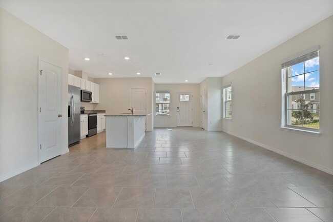 Building Photo - 13471 Sagestone Dr