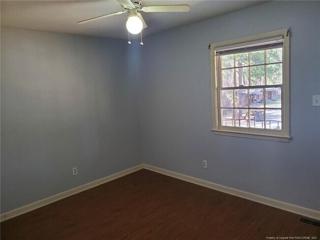 Foto del edificio - 4120 S Dowfield Dr