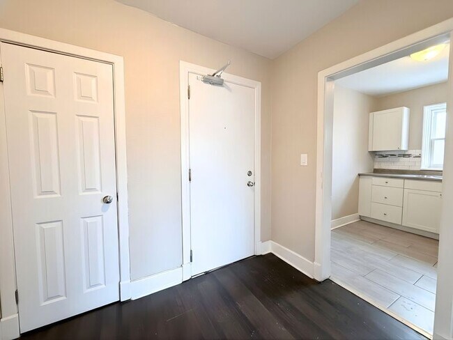 Photo du bâtiment - 83 East Avenue S