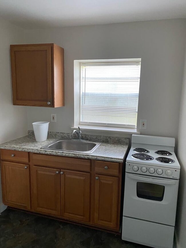 Foto del edificio - 133 Cottage Ln