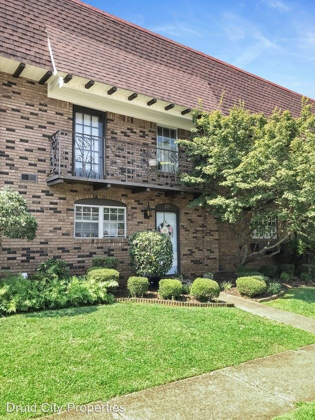 Primary Photo - 3 br, 2.5 bath House - 215 22nd St N