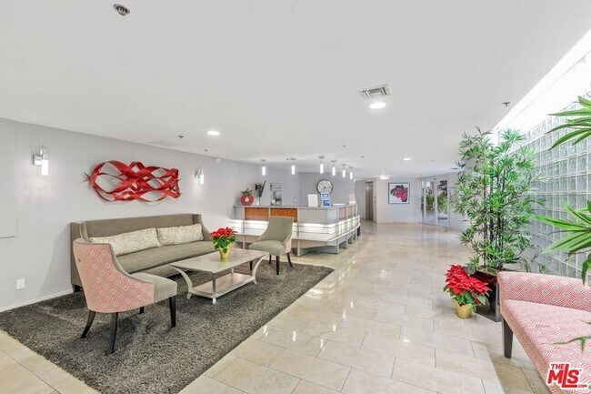 Foto del edificio - 410 S Barrington Ave