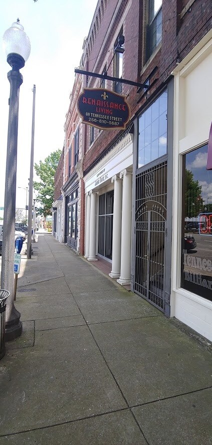 Building Photo - 120 E Tennessee St