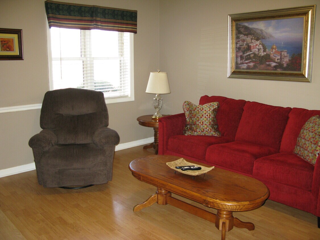 Primary Photo - 1337 Konnarock Rd