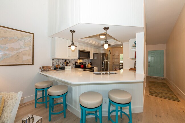 Building Photo - 781 Wiggins Lake Dr