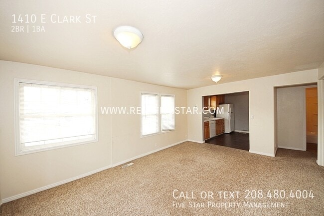Building Photo - 1410 E Clark St