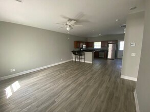 Building Photo - 106 Bonielane Dr