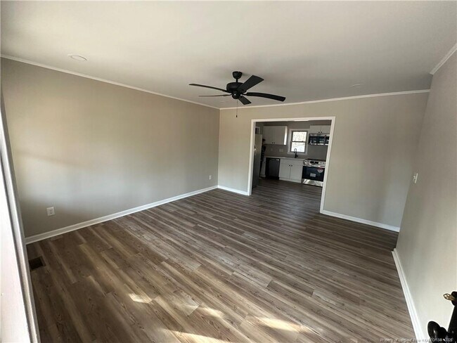 Foto del edificio - 4461 Oakmont Cir