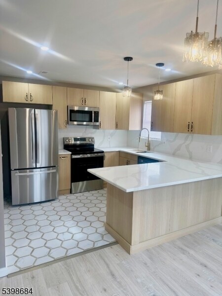 Foto del edificio - 239 40th St