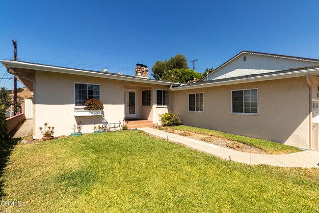 Building Photo - 1025 Larker Ave