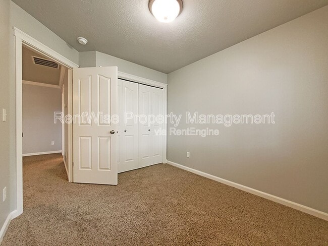 Building Photo - 575 W Elias St
