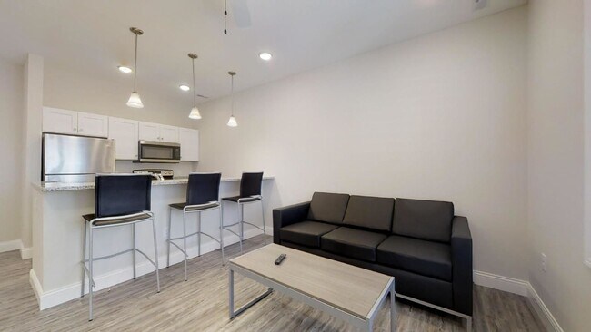 Foto del interior - 309 W Washington