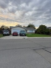 Building Photo - 2941 Kansas Ave